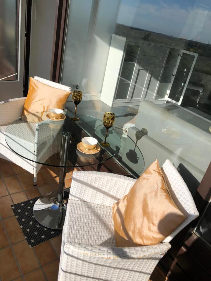 Tiffanys Ferienapartments In Der Privatresidenz Des Plaza Premium Hotel 티멘도르프스트랜드 외부 사진